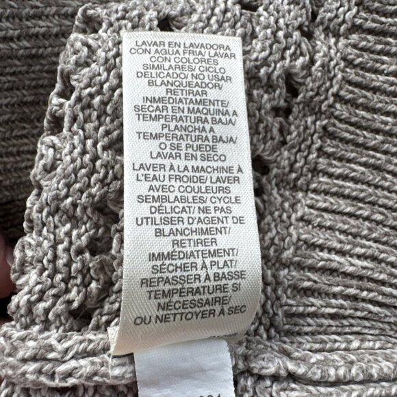 DKNY Jeans Knit V Neck Cozy 59 % cotton Woman’s Sweater Large Tan cozy - Picture 14 of 14